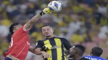 نجم الاتحاد يقترب من الانتقال إلى الفتح في الانتقالات الصيفية